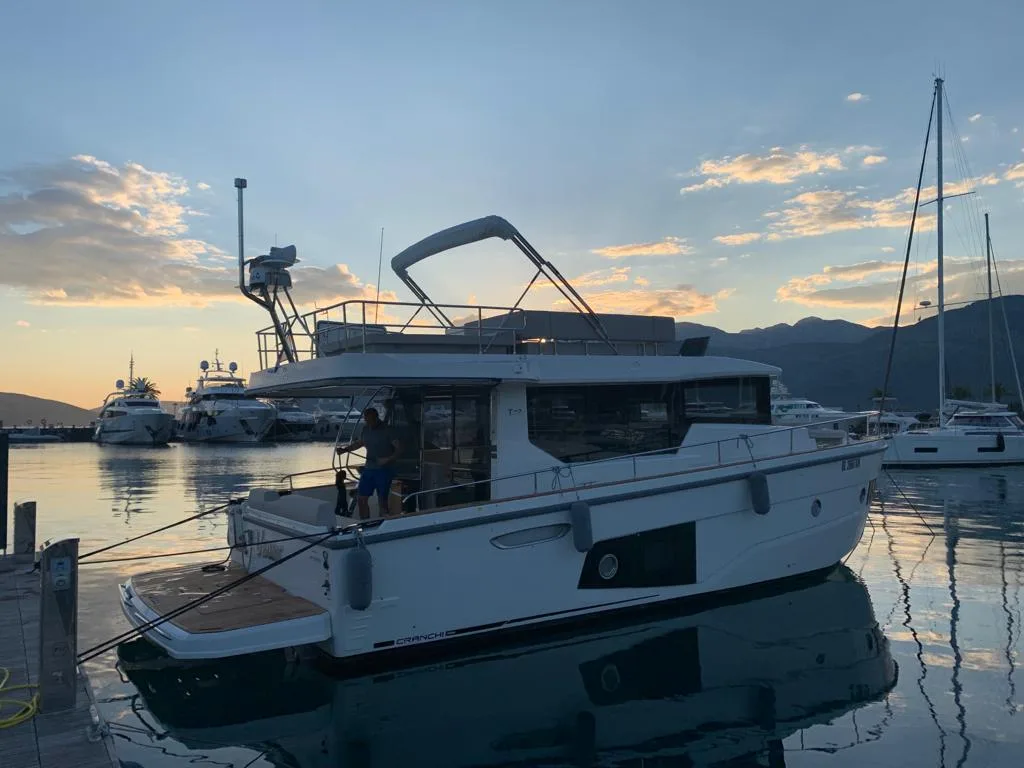 Cranchi T43 (2021) — polovna jahta 13,8 m, fotografija 6 od 13