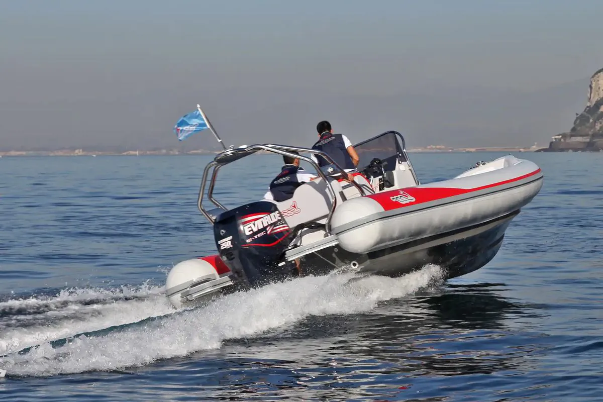 MV Marine MV 770 — gumenjak 7,7 m, fotografija 2 od 4