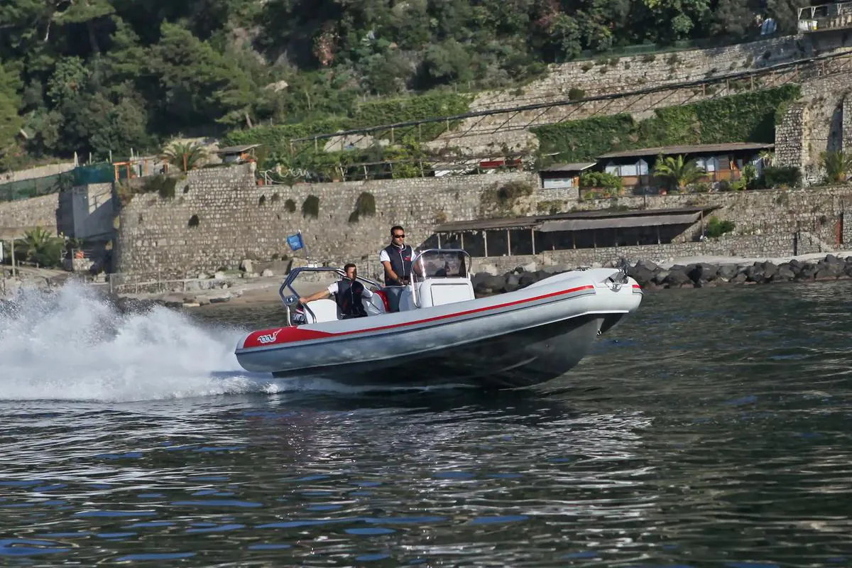 MV Marine MV 770 — gumenjak 7,7 m, fotografija 4 od 4